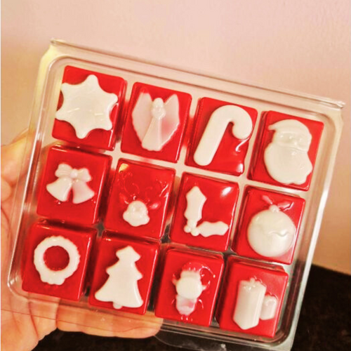 12 Cavity Christmas Wax Melt Clamshell